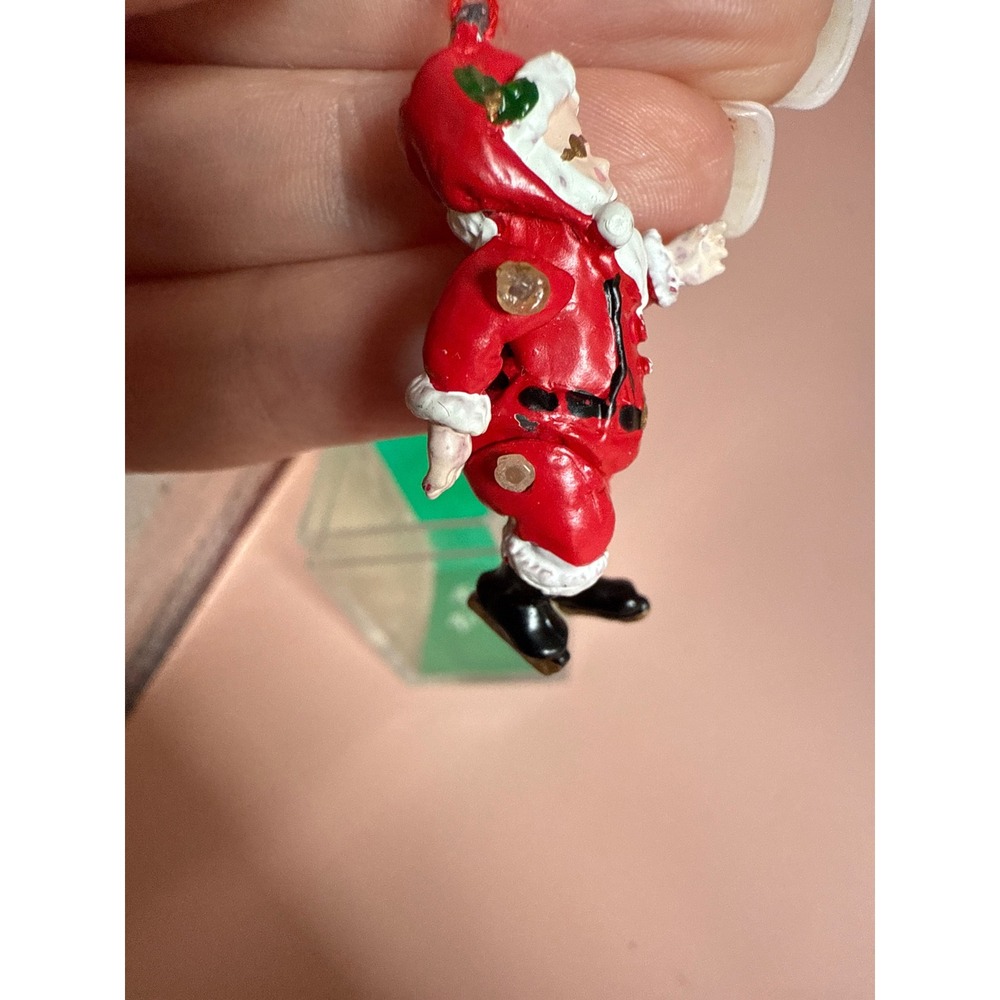 Tiny Trimmings Department 56 Collectible Articulated Handpainted Pewter Santa - Picture 9 of 9